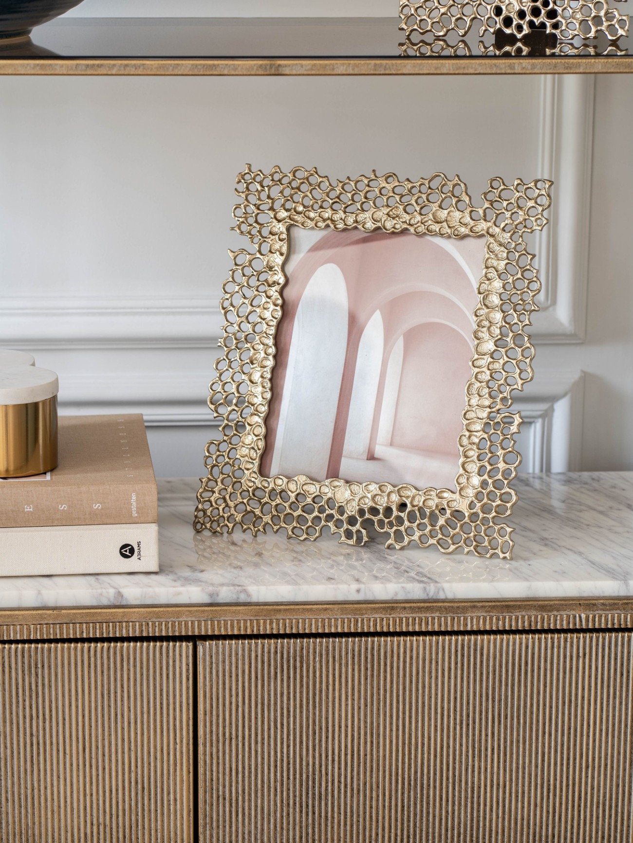 Miel Cast Aluminium Photo Frame 8×10 hover image