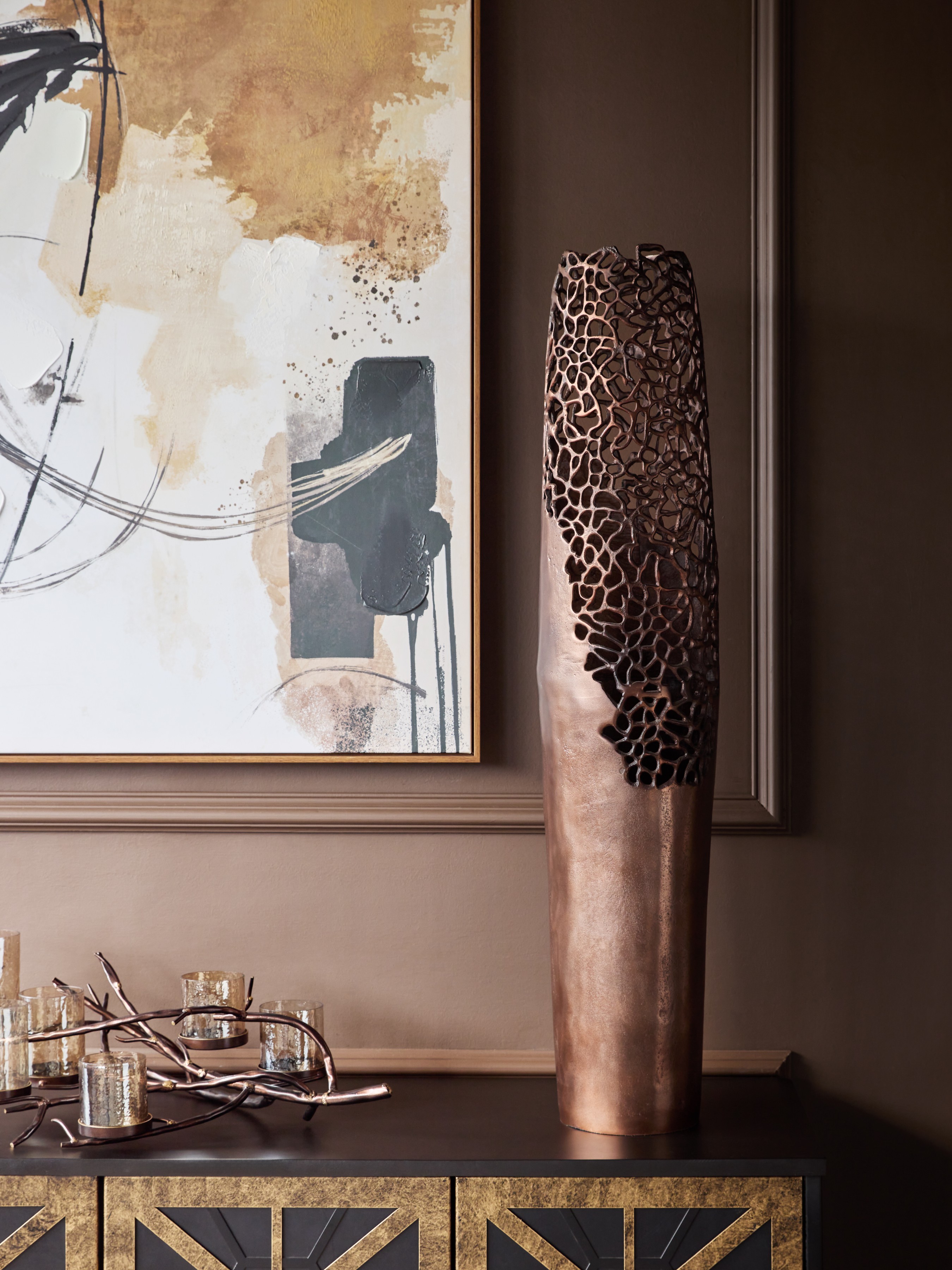 Apo Coral Raw Bronze Large Vase hover image