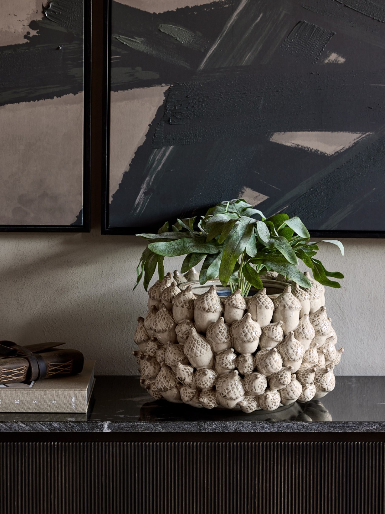 Acorn Cluster Planter hover image